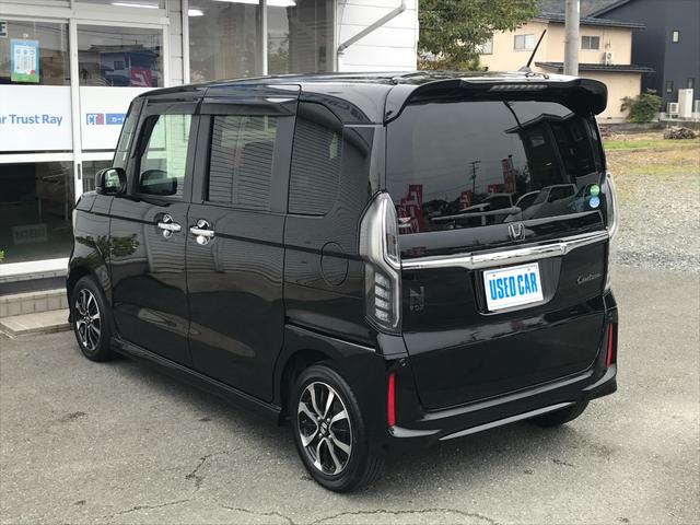 Ｎ－ＢＯＸカスタム Ｇ・Ｌホンダセンシング　純正ナビ　テレビ　バックカメラ　ＬＥＤヘッドライト　スマートキー　ＥＴＣ　純正アルミホイール（5枚目）