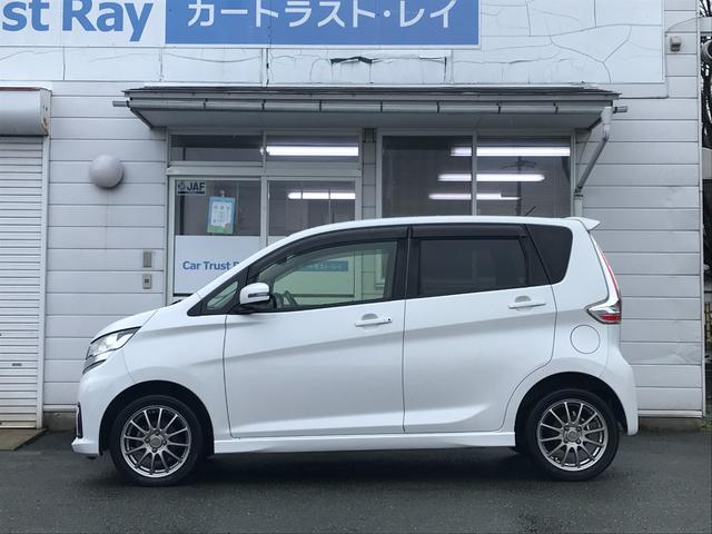 デイズ ハイウェイスター X 4WD 純正ナビ テレビ アラウンドビューモニター プッシュスタート スマートキー エンジンスターター シートヒーター(4枚目)