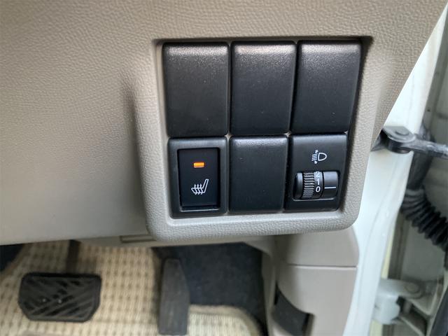 パレット Ｌ　４ＷＤ　両側スライドドア　オートクロージャー　電動格納ミラー　シートヒーター　ＣＶＴ　滑り無し　エアコン　スマートキー２個　スタッドレスタイヤ　プッシュスタート（18枚目）