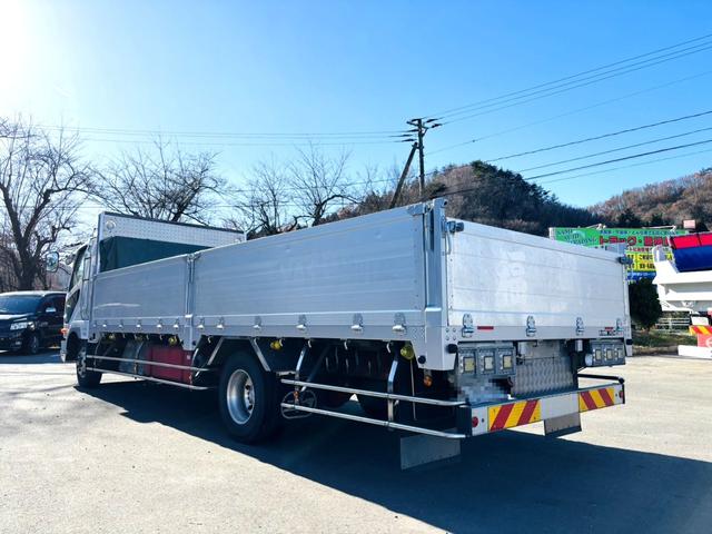 ファイター ファイター ワイド 平 アルミブロック 車検付き 荷台長6.2m 平成26年式 アルミホイール AM/FMラジオ F6速(8枚目)
