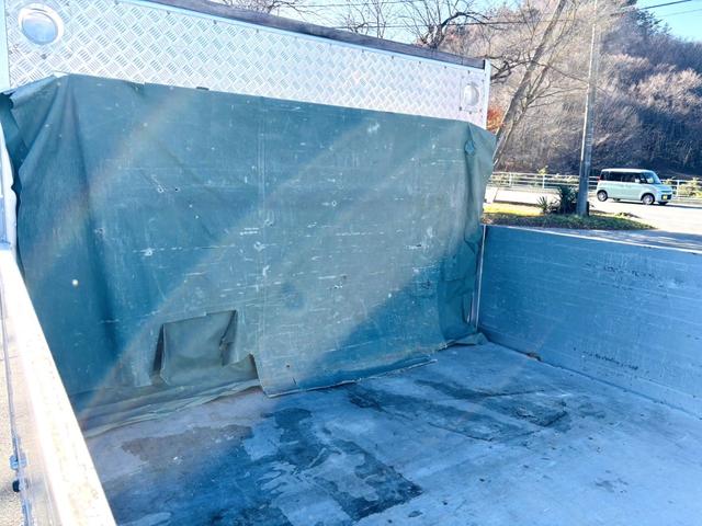 ファイター ファイター ワイド 平 アルミブロック 車検付き 荷台長6.2m 平成26年式 アルミホイール AM/FMラジオ F6速(10枚目)