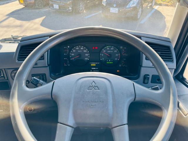 ファイター ファイター ワイド 平 アルミブロック 車検付き 荷台長6.2m 平成26年式 アルミホイール AM/FMラジオ F6速(26枚目)