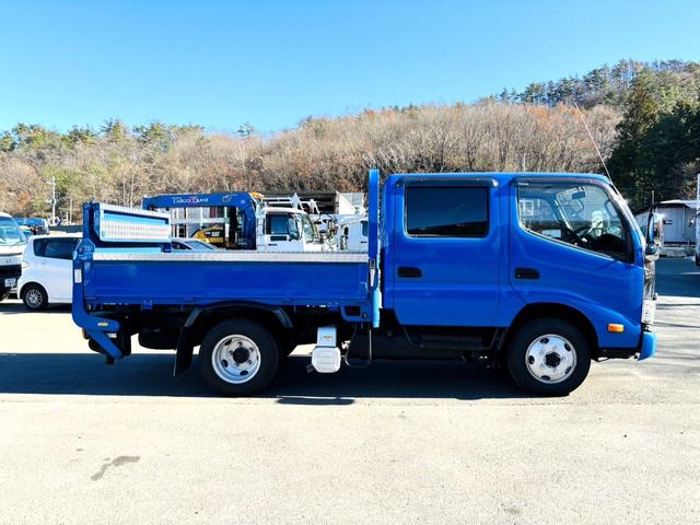 デュトロ Wキャブ デュトロ Wキャブ 4WD PG付 車検R8.2月まで 積載2t AM/FMラジオ ETC(6枚目)