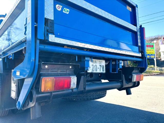 デュトロ Wキャブ デュトロ Wキャブ 4WD PG付 車検R8.2月まで 積載2t AM/FMラジオ ETC(11枚目)