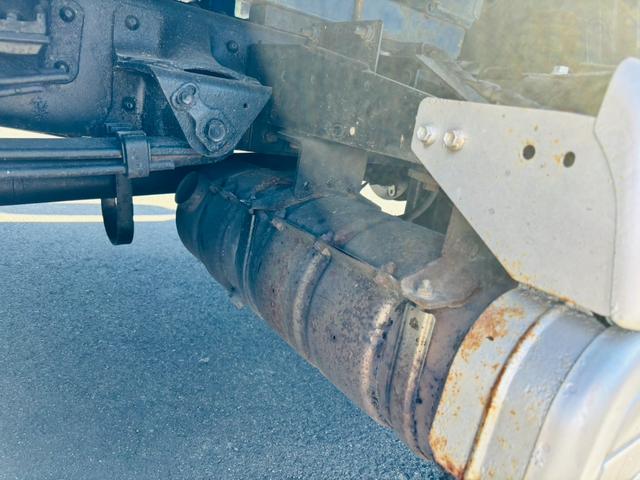 デュトロ Wキャブ デュトロ Wキャブ 4WD PG付 車検R8.2月まで 積載2t AM/FMラジオ ETC(22枚目)