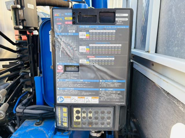 キャンター クレーン キャンター ワイド ロング 平 4段ラジコン フックイン 買取車 令和2年式 積載3t TADANO/ZH294 差し違いアウトリガー 荷台長3.7m(14枚目)