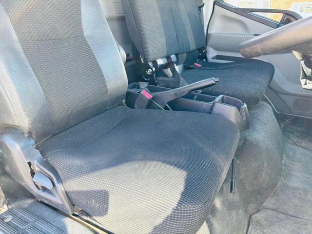 キャンター クレーン キャンター ワイド ロング 平 4段ラジコン フックイン 買取車 令和2年式 積載3t TADANO/ZH294 差し違いアウトリガー 荷台長3.7m(37枚目)