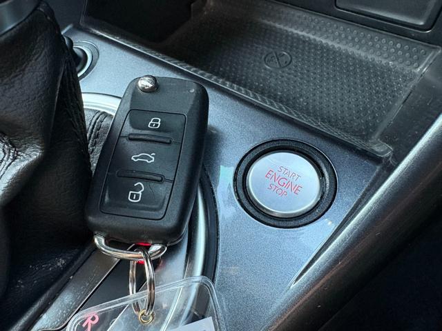 【スマートキー＆プッシュスタート】エンジンの始動もスイッチ一つ！かばんやポケットに鍵を入れたままでも使用できます♪