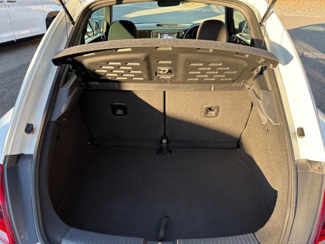 ラゲッジスペース