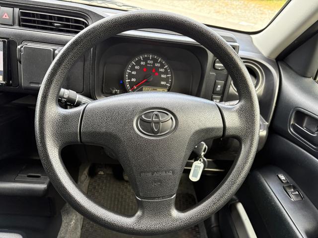 プロボックス ＤＸコンフォート　４ＷＤ　カロッツェリア製ナビ　キーレス（3枚目）