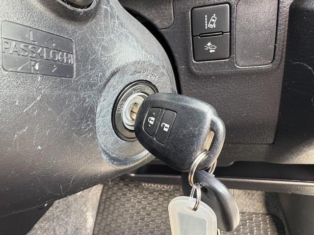 プロボックス ＤＸコンフォート　４ＷＤ　カロッツェリア製ナビ　キーレス（7枚目）