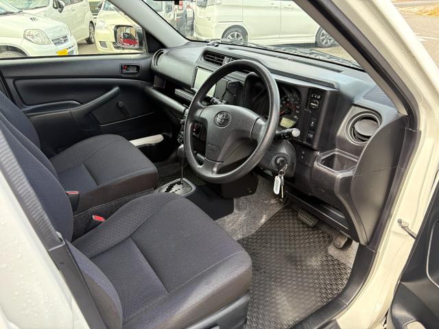 プロボックス ＤＸコンフォート　４ＷＤ　カロッツェリア製ナビ　キーレス（13枚目）