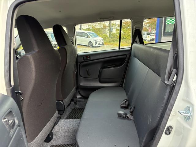 プロボックス ＤＸコンフォート　４ＷＤ　カロッツェリア製ナビ　キーレス（18枚目）