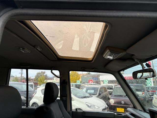 ランドクルーザー７０ ＺＸ　色替車　社外ナビ　フルセグＴＶ　バックカメラ　ＥＴＣ　社外キーレス　シートカバー　タイミングベルト交換歴有（15枚目）