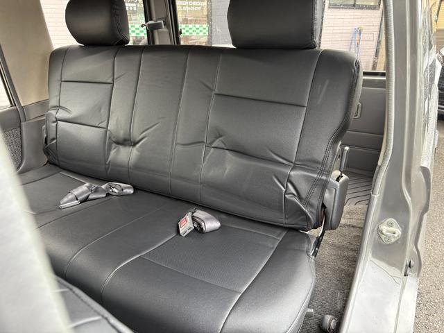 ランドクルーザー７０ ＺＸ　色替車　社外ナビ　フルセグＴＶ　バックカメラ　ＥＴＣ　社外キーレス　シートカバー　タイミングベルト交換歴有（25枚目）