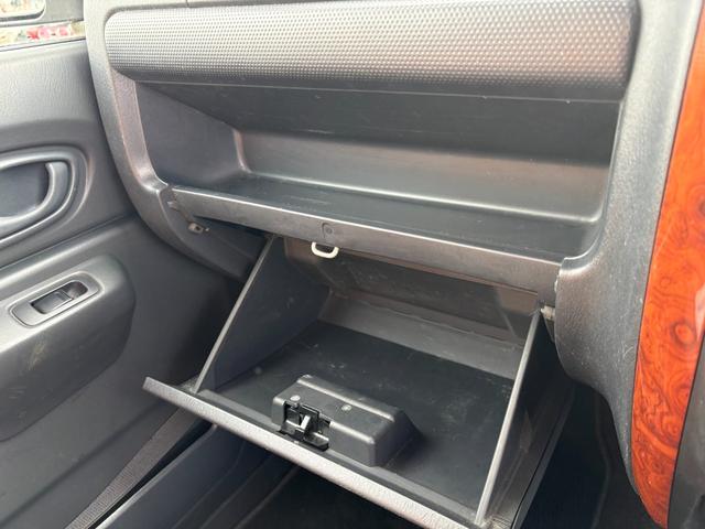 ジムニー ランドベンチャー 4WD キーレス シートヒーター(10枚目)