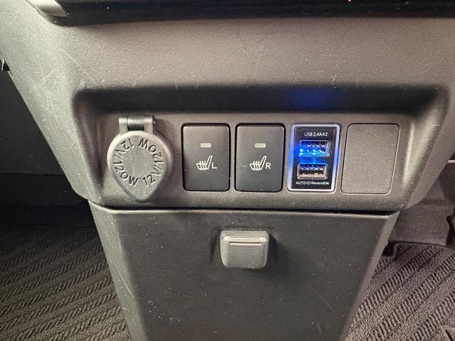 ルーミー カスタムG-T 寒冷地仕様 社外ナビ フルセグTV Blu-ray再生可 バックカメラ ETC スマートキー プッシュスタート シートヒーター(9枚目)