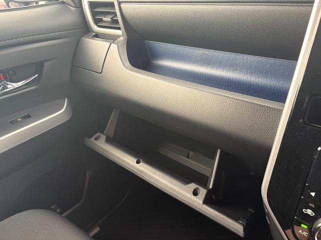 ルーミー カスタムG-T 寒冷地仕様 社外ナビ フルセグTV Blu-ray再生可 バックカメラ ETC スマートキー プッシュスタート シートヒーター(12枚目)