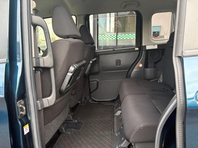 ルーミー カスタムG-T 寒冷地仕様 社外ナビ フルセグTV Blu-ray再生可 バックカメラ ETC スマートキー プッシュスタート シートヒーター(19枚目)