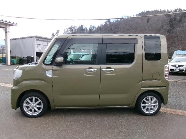 ウェイク Ｌ　レジャーエディションＳＡＩＩ　４ＷＤ！左右パワスラ・ナビ・ＴＶ・ブルートゥースオーディオ・シートヒーター・ＥＴＣ・中古スタッドレス付（6枚目）