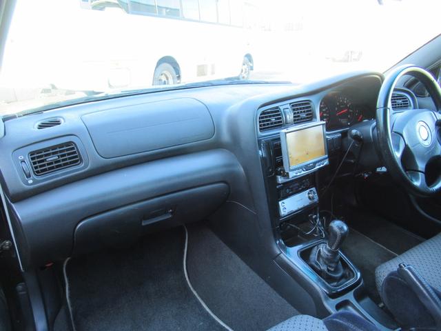 レガシィＢ４ ＲＳＫリミテッド　ツインターボ　４ＷＤ　５速マニュアル　ナビ　ＣＤ／ＭＤデッキ　ＥＴＣ　キーレス　タワーバー　ＭＯＭＯステアリング　フロントフォグランプ　パワーシート　ドラレコ（ＳＤカードなし）タイミングベルト交換済（17枚目）