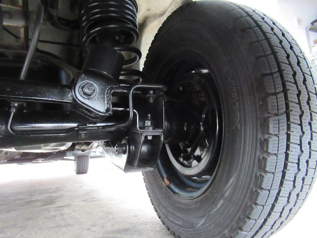 ミニキャブバン ブラボー　切替４ＷＤ　寒冷地仕様　ハイルーフ　５速マニュアル　キーレス　ＣＤ　ＥＴＣ　フォグランプ　前席パワーウインドウ　シートカバー　リヤアンダーミラー　タイベル交換歴あり　車両取扱説明書（25枚目）