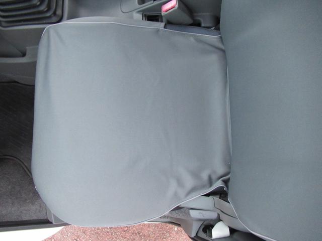 ミニキャブバン ブラボー　切替４ＷＤ　寒冷地仕様　ハイルーフ　５速マニュアル　キーレス　ＣＤ　ＥＴＣ　フォグランプ　前席パワーウインドウ　シートカバー　リヤアンダーミラー　タイベル交換歴あり　車両取扱説明書（29枚目）