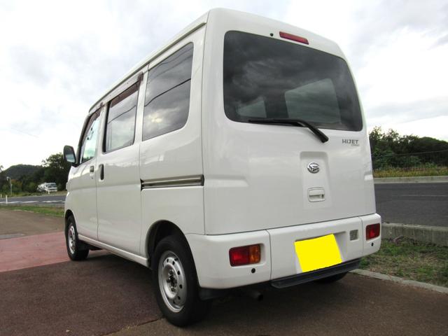 ハイゼットカーゴ 　スローパー（リアシートレス）折りたたみ補助シート付　福祉車両　車いす１台乗車　切替４ＷＤ　４速オートマ　キーレス　スローパー取扱説明書　後付けコーナーセンサー（59枚目）