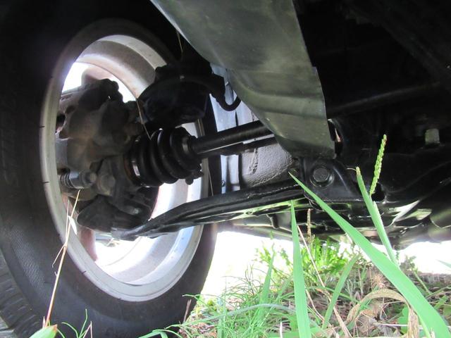 ミラアヴィ X 4WD 5速マニュアル キーレス CD/MDデッキ オートエアコン フロントフォグランプ 純正アルミホイール 車両取扱説明書(19枚目)