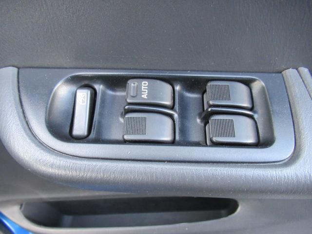 プレオ ＲＳ　スーパーチャージャー　ＣＶＴ　マニュアルモード付　ナビ　フルセグ　バックカメラ　ドライブレコーダー　オートエアコン　ＥＴＣ　フロントフォグランプ　純正アルミホイール（8枚目）