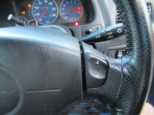 プレオ ＲＳ　スーパーチャージャー　ＣＶＴ　マニュアルモード付　ナビ　フルセグ　バックカメラ　ドライブレコーダー　オートエアコン　ＥＴＣ　フロントフォグランプ　純正アルミホイール（12枚目）