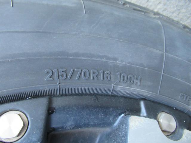 NV350キャラバンバン スーパーロングワイドDXターボ 切替4WD ターボ ワイドロングハイルーフ 事務室車 8ナンバー ヒッチメンバー 950申請済み ルーフキャリア(鍵付き) 後付け電動格納ミラー 後付け熱線スイッチ FFヒーター(リモコン付き)(30枚目)