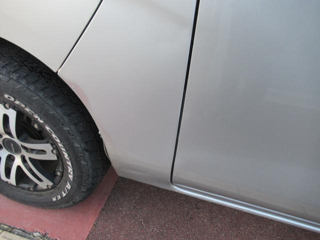 NV350キャラバンバン スーパーロングワイドDXターボ 切替4WD ターボ ワイドロングハイルーフ 事務室車 8ナンバー ヒッチメンバー 950申請済み ルーフキャリア(鍵付き) 後付け電動格納ミラー 後付け熱線スイッチ FFヒーター(リモコン付き)(50枚目)