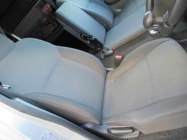 NV350キャラバンバン スーパーロングワイドDXターボ 切替4WD ターボ ワイドロングハイルーフ 事務室車 8ナンバー ヒッチメンバー 950申請済み ルーフキャリア(鍵付き) 後付け電動格納ミラー 後付け熱線スイッチ FFヒーター(リモコン付き)(60枚目)