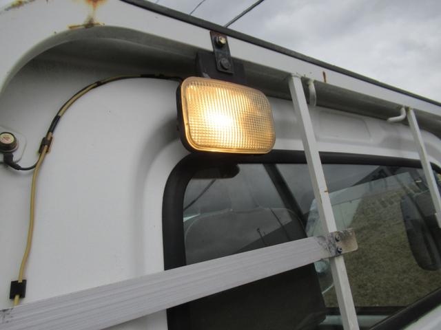 �ב��Ɠ����t���Ă��܂��B