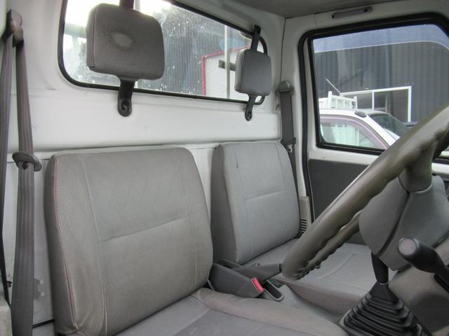 �^�]�ȃV�[�g�̈ꕔ�ɁA�e�[�v��C�ӏ�������܂��B