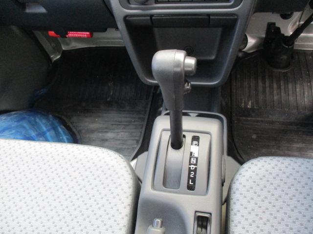 キャリイトラック KCエアコン・パワステ農繁仕様 KCエアコン パワステ パワーウインドウ 農繁 3方開 4WD 衝突被害軽減ブレーキ キーレスエントリー オートマ(18枚目)