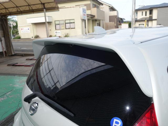 ノート ニスモ　Ｓ　純正ナビ　フルセグ　ＤＶＤ再生　Ｂカメラ　スマートキー　ＥＴＣ　車高調　５速マニュアル　レカロ仕様シート　後席フィルム　柿本マフラー（34枚目）