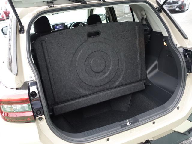 ライズ Ｚ　純正ナビ　ＤＶＤ再生　Ｂｌｕｅｔｏｏｔｈ　フルセグＴＶ　全方位カメラ　フロントシートヒーター（左右）ＥＴＣ（２．０）１．０ターボ　ＬＥＤフォグ　バックフォグ　スマートキー　プッシュスタート（9枚目）
