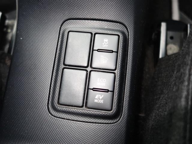 アクア Ｇ　Ｇ’ｓ　純正ナビ　ＤＶＤ再生　Ｂｌｕｅｔｏｏｔｈ　Ｂカメラ　ＥＴＣ　専用シート　専用アルミ　衝突軽減機能　オートクルーズコントロール　ハイブリッド　横滑り防止（25枚目）