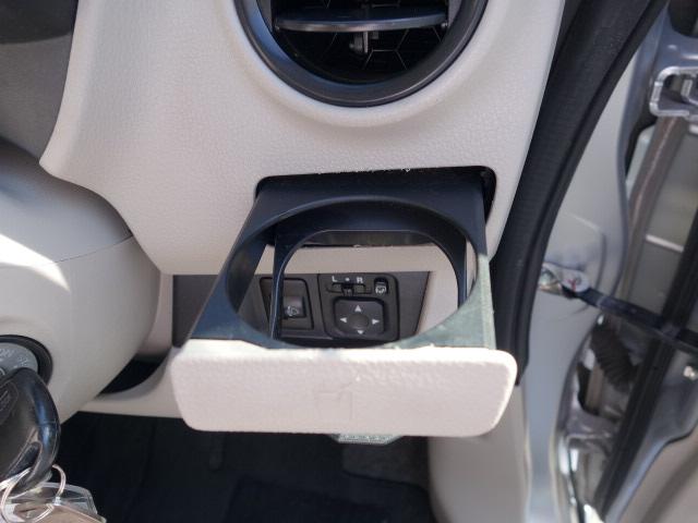 デイズ J 純正ナビ フルセグ Bluetooth CD WSRS ABSキーレス プライバシーガラス キーレス連動電動格納ミラー 禁煙車(28枚目)