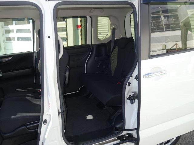Ｎ－ＢＯＸカスタム Ｇ　ＳＳパッケージ　純正ナビ　フルセグ　ＤＶＤ　Ｂｌｕｅｔｏｏｔｈ　Ｂカメラ　Ｆ左右シートヒーター　ステリモ　左リヤ電動ドア　後席シートスライド（5枚目）