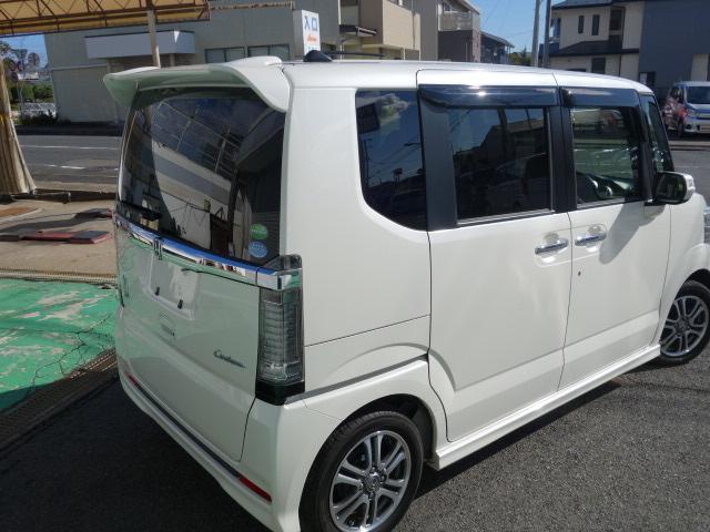 Ｎ－ＢＯＸカスタム Ｇ　ＳＳパッケージ　純正ナビ　フルセグ　ＤＶＤ　Ｂｌｕｅｔｏｏｔｈ　Ｂカメラ　Ｆ左右シートヒーター　ステリモ　左リヤ電動ドア　後席シートスライド（10枚目）