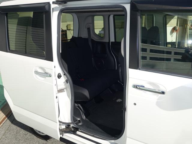 Ｎ－ＢＯＸカスタム Ｇ　ＳＳパッケージ　純正ナビ　フルセグ　ＤＶＤ　Ｂｌｕｅｔｏｏｔｈ　Ｂカメラ　Ｆ左右シートヒーター　ステリモ　左リヤ電動ドア　後席シートスライド（12枚目）