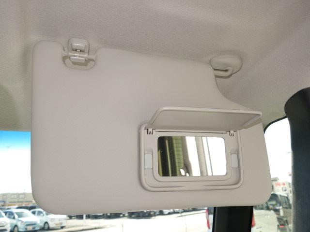 Ｎ－ＢＯＸカスタム Ｇ　ＳＳパッケージ　純正ナビ　フルセグ　ＤＶＤ　Ｂｌｕｅｔｏｏｔｈ　Ｂカメラ　Ｆ左右シートヒーター　ステリモ　左リヤ電動ドア　後席シートスライド（32枚目）