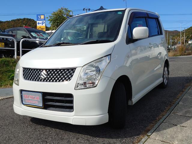 ワゴンＲ ＦＸリミテッド　４ＷＤ　ＡＣ　ＰＳ　ＰＷ　ＡＢＳ　Ｐａｎａｓｏｎｉｃ　ＣＮ－ＨＷ８００Ｄ　ナビ　ＤＴＶ　プッシュスタート　スマートキー（3枚目）