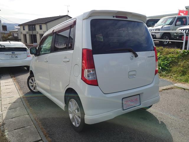 ワゴンＲ ＦＸリミテッド　４ＷＤ　ＡＣ　ＰＳ　ＰＷ　ＡＢＳ　Ｐａｎａｓｏｎｉｃ　ＣＮ－ＨＷ８００Ｄ　ナビ　ＤＴＶ　プッシュスタート　スマートキー（9枚目）