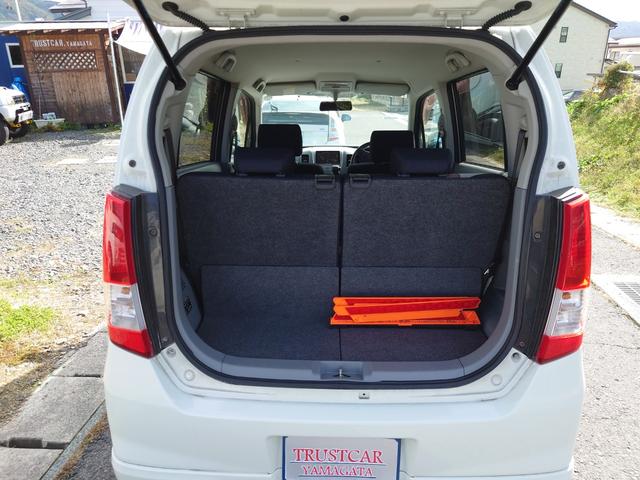 ワゴンＲ ＦＸリミテッド　４ＷＤ　ＡＣ　ＰＳ　ＰＷ　ＡＢＳ　Ｐａｎａｓｏｎｉｃ　ＣＮ－ＨＷ８００Ｄ　ナビ　ＤＴＶ　プッシュスタート　スマートキー（21枚目）