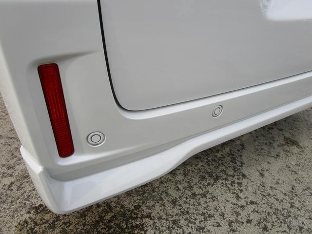 スペーシアカスタム カスタム HYBRID XS 4WD オーディオレス オートライト スライドドア プッシュスタート シートヒーター オートエアコン スズキセーフティーサポート 4WD 衝突被害軽減システム アイドリングストップ 横滑り防止機能 衝突安全ボディ(9枚目)