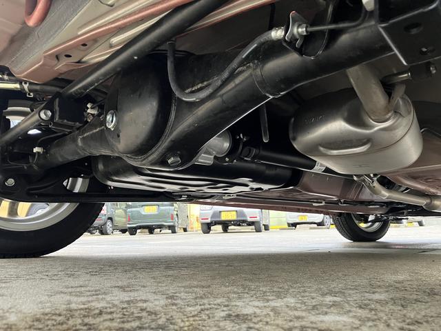 ワゴンＲスマイル ＨＹＢＲＩＤ　Ｘ　３型　４ＷＤ　オーディオレス　純正ホイール普通タイヤ積込　オートライト　スライドドア　プッシュスタート　シートヒーター　オートエアコン　スズキセーフティーサポート　４ＷＤ　衝突被害軽減システム　アイドリングストップ　横滑り防止機能（21枚目）